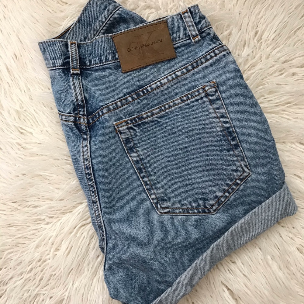 Authentic vintage CalviKlein highwaisted shorts